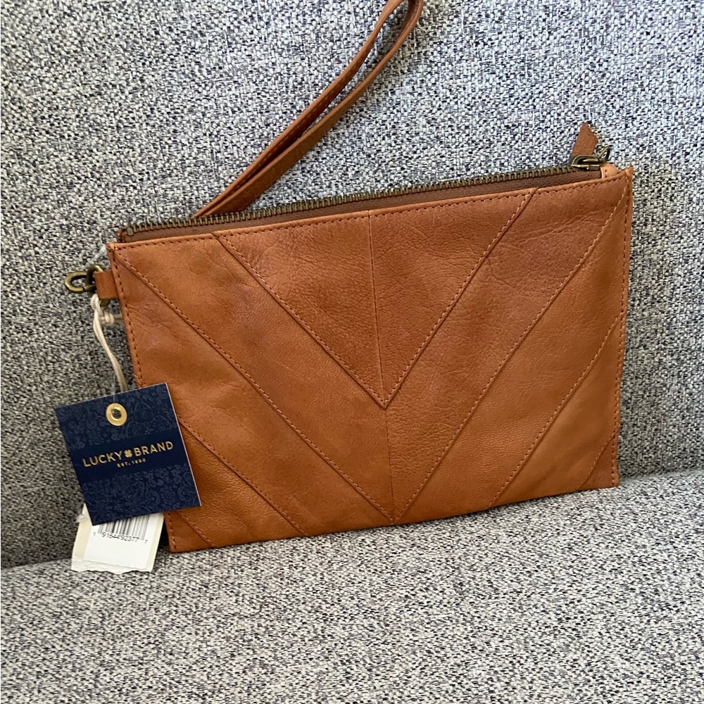 Lucky Brand Rayla Wristlet (NWT)